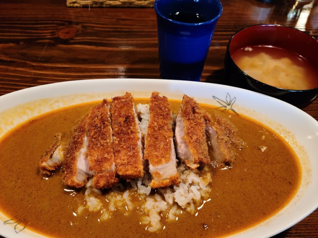 フリーフライトカツカレー