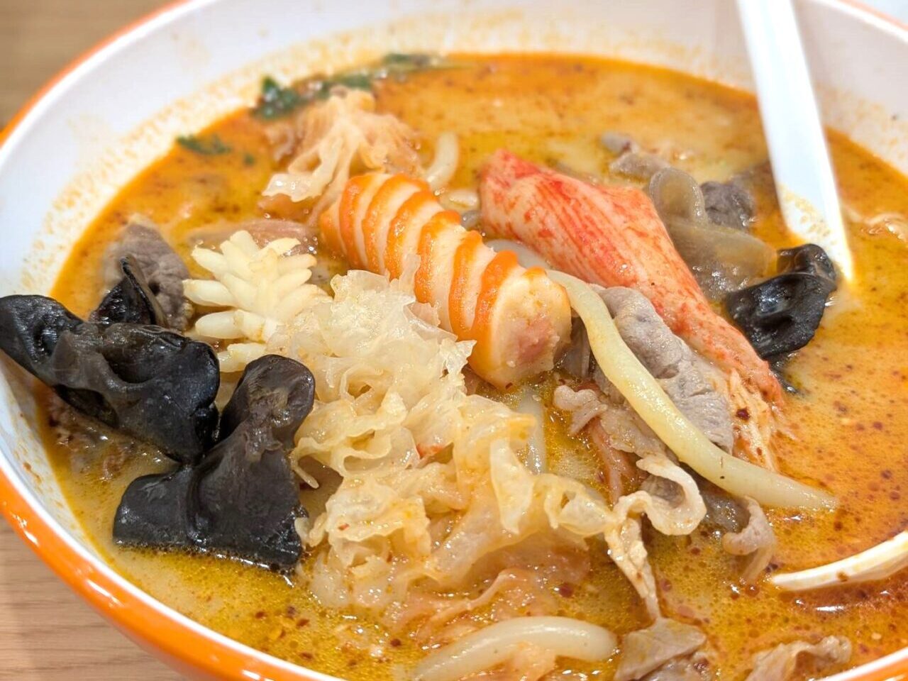 蘇蘇麻辣烫(スースーマーラータン)